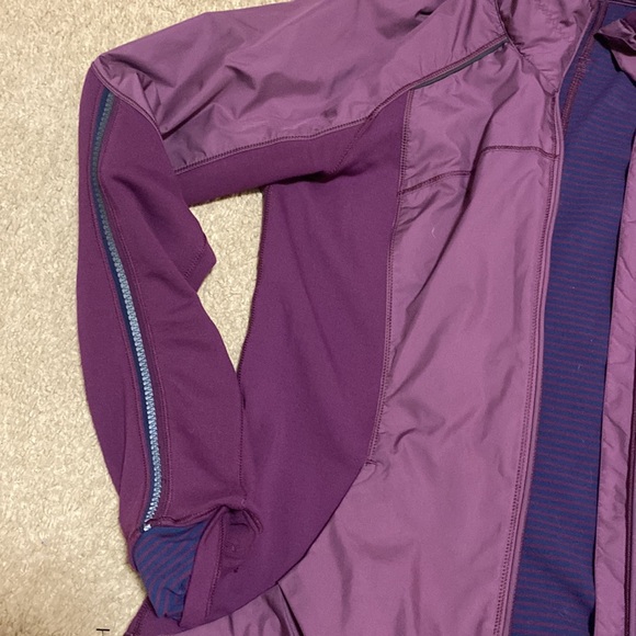 Lululemon Zip Up - Picture 2 of 7